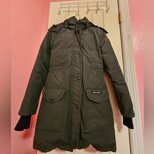 Canada Goose Trillium Down Parka women in green